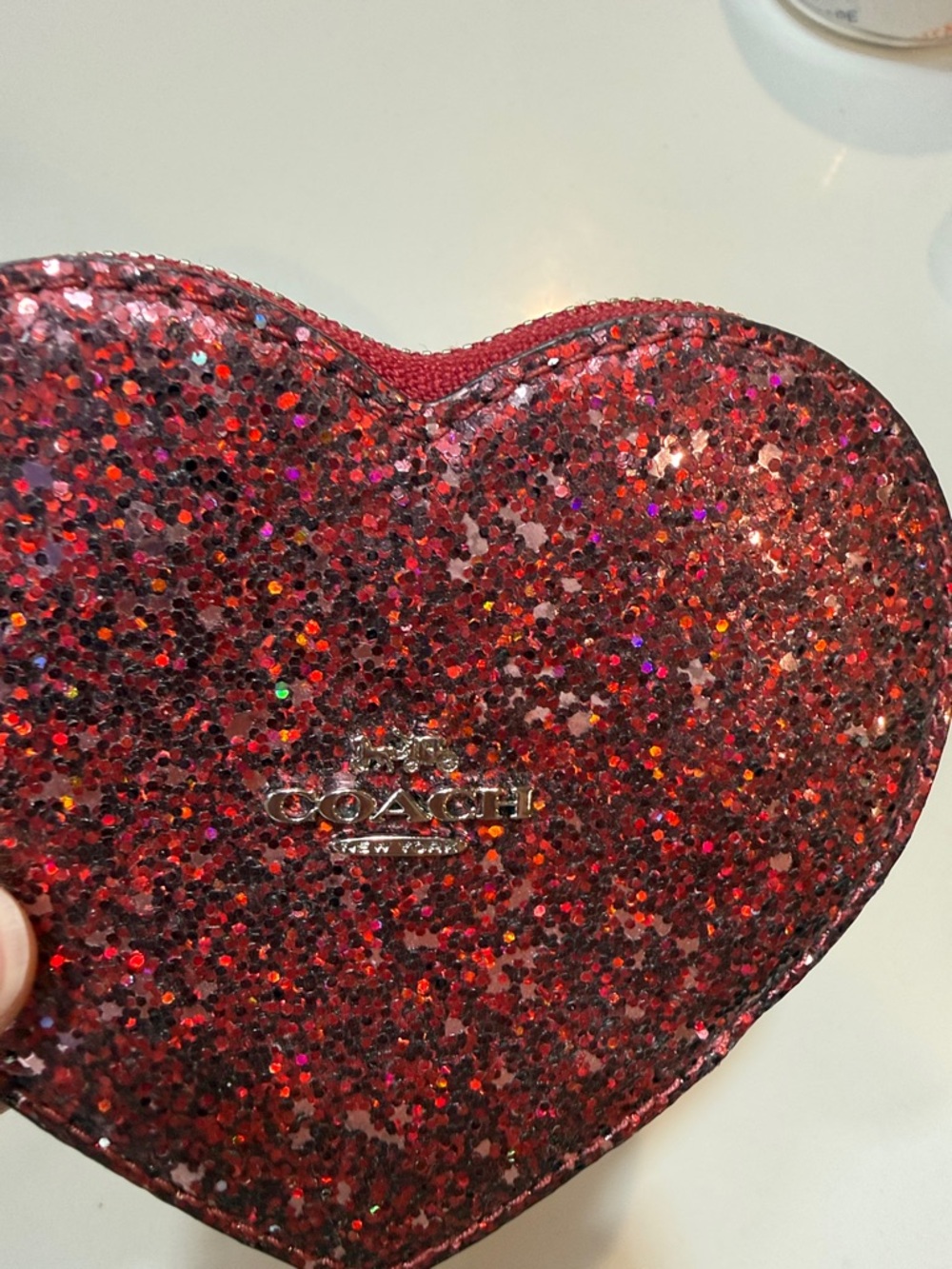 New without tags Coach leather sequin heart keycard/change purse - Picture 3 of 9